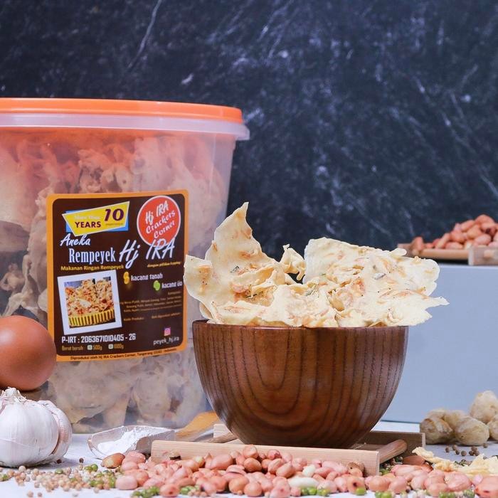 

Peyek / Rempeyek Hj. Ira - Udang Rebon - Toples 5 Liter Best Seller