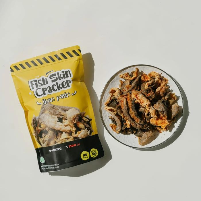 

Kerupuk Kulit Ikan Patin 100Gr - Cemilan Keto - Snack Keto Friendly Terlaris