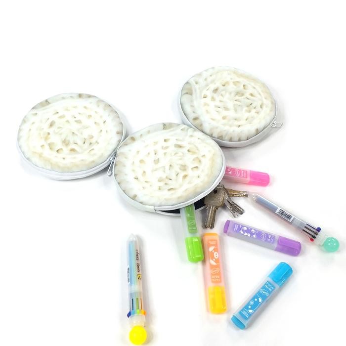 

Pouch Bentuk Kerupuk Ikan pelengkap Tas Kaleng Kerupuk Harapan Viral