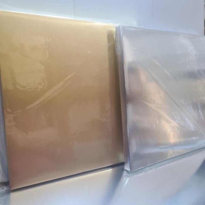 RASA Tatakan Kue Tebal Kotak Uk 35X35Cm