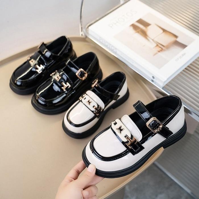 Homyped - Sepatu Loafers Anak Perempuan Trendy Fashion Glossy