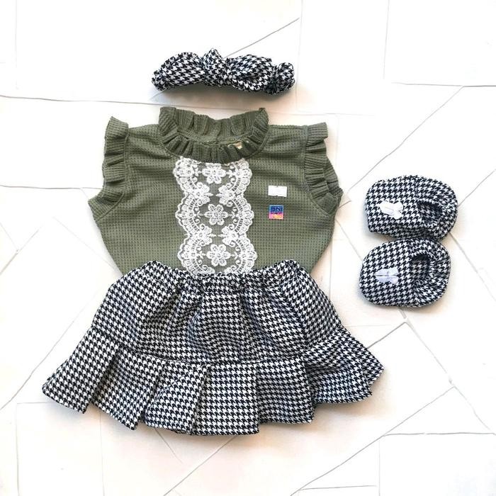 Baju Setelan Anak Bayi Perempuan 0-6 Bulan Renda Rok Celana Kotak