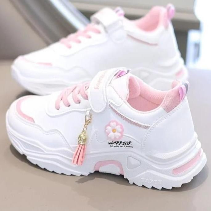 Sepatu sneakers import anak perempuan Bordir Motif Bunga Warior Sepatu Korean Style Anak Kekinian