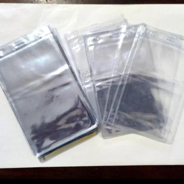 

ID PLASTIK PANITIA / MIKA NAME TAG UKURAN 10 X 16 CM ( 100 PCS )