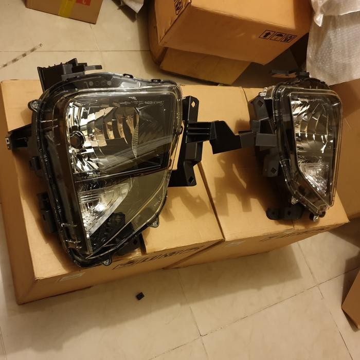 Headlamp Lampu Depan Asli Mitsubishi Xpander