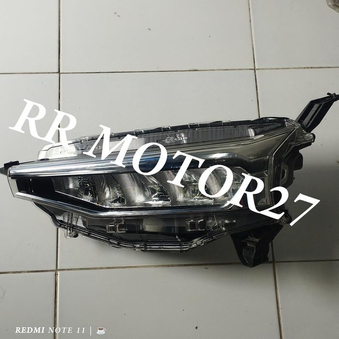 Headlamp Avanza New 2022 Up Copotan