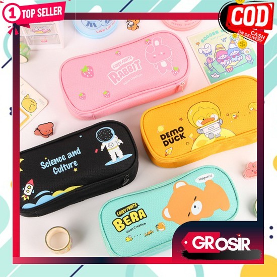 

Tepak Alat Tulis Sekolah Kuliah Dosgrip Pengsil Korean Style Disgrp Pensil Sekolah Dusgrip Skolah Laki Laki Perempuan Kotak Pensil Lucu Kotsk Tempat Pensil Motif Karakter Lucu Pouch Pecil Wadah Pnsil Kotsk Pensill Aestet Grosir - S5832 Tempat Pensil M