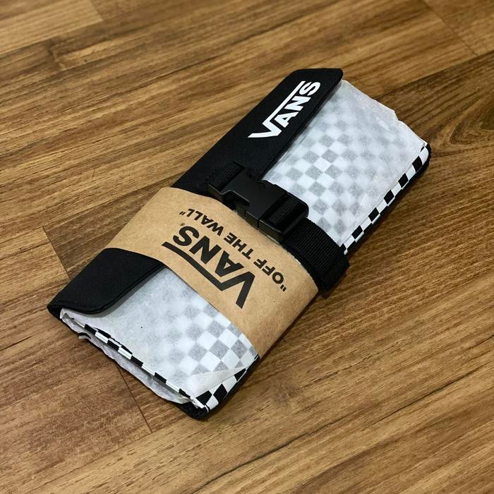 

POUCH PENCIL TEMPAT PENSIL