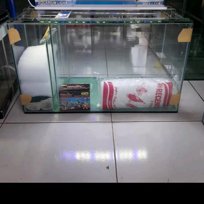AQUARIUM KACA UKURAN 60X30X35 FILTER SAMPING LENGKAP