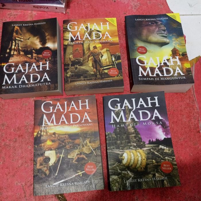 seri novel gajah mada satu set