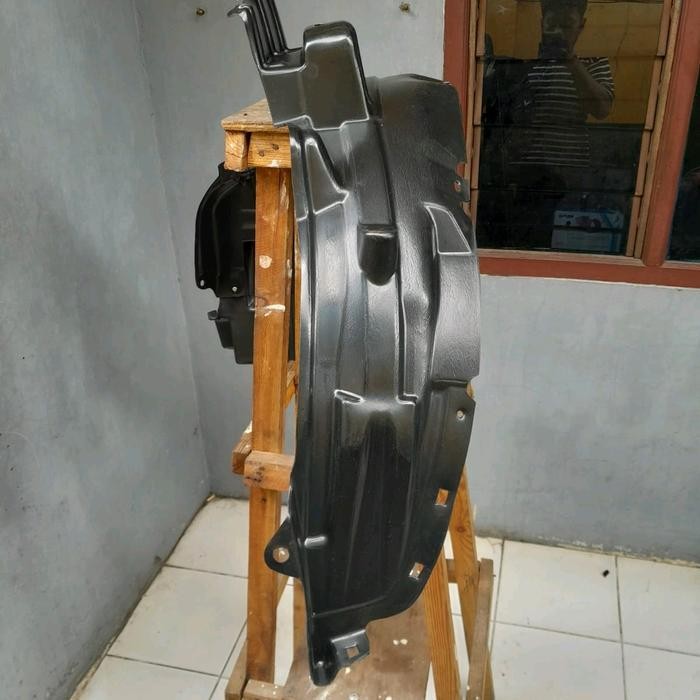 liner fender kolong atas roda depan veloz 2016 2017 2018 2019 2020 2021