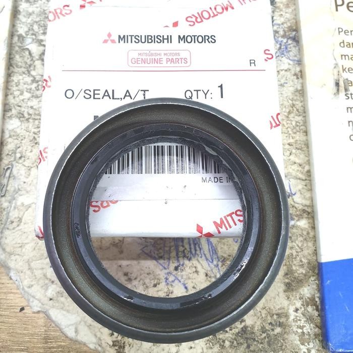 Seal Buntut Transmisi Matic Asli Mitsubishi Pajero Sport Triton Kuda