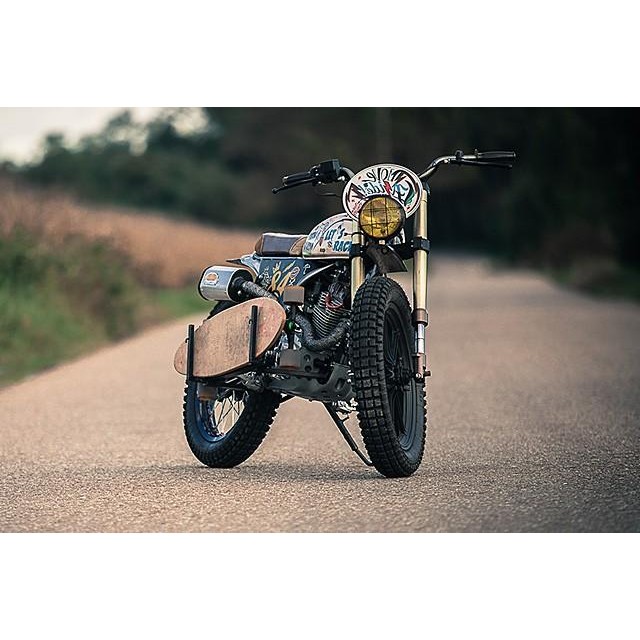 ban SHINKO SR241 4.00-18 Trial / Vintage Scrambler / Kustom