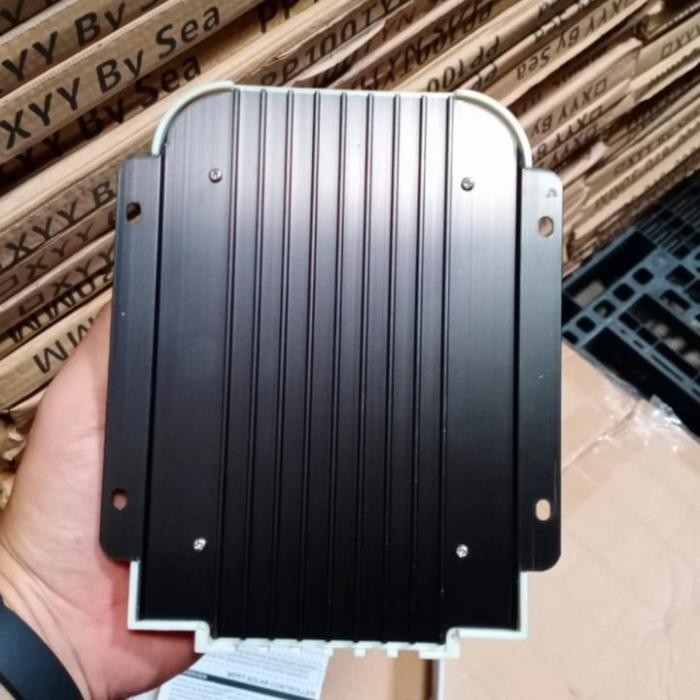 MPPT Solar Charger Controller 20A Stec 12V 24V