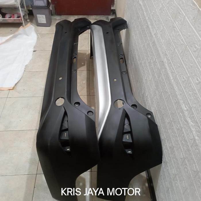 Bemper Belakang Rush 2018-2022 Original Laik Pakai