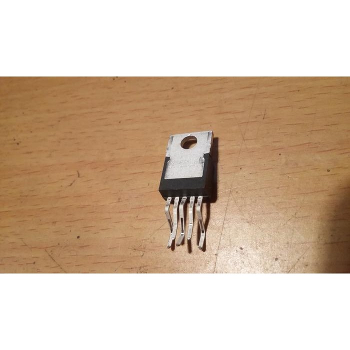 IC Gain Clone LM1875T LM1875 T LM 1875 T 1875T National Original