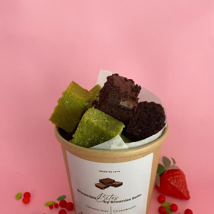 

New Fudgy Brownies Bites Matcha Cokelat 12 Cubes Food Frozen Kue Makanan Cemilan Cheese