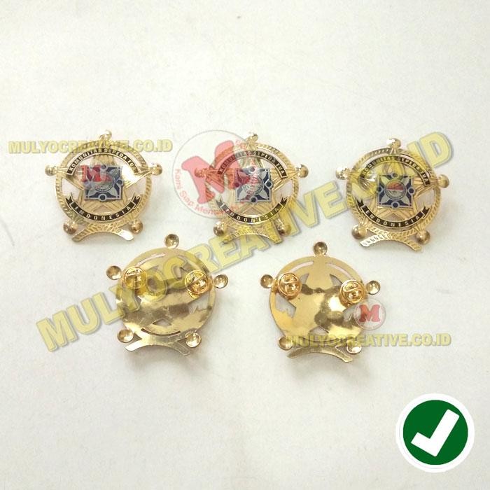 

Pin Bintang KOSTI - Lencana Komunitas Sepeda Tua 5.5 Cm PREMIUM