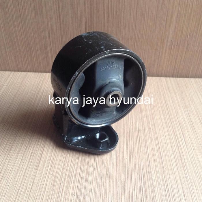 Engine mounting belakang Hyundai Avega