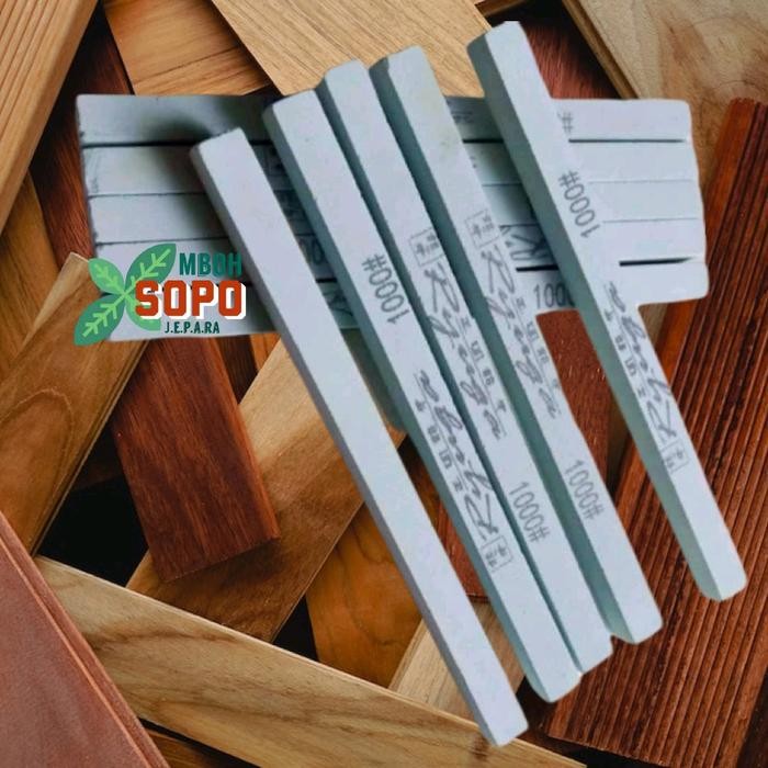 Alat Bonsai dan Berkebun, Batu Asah Kecil Ryuga Model Persegi