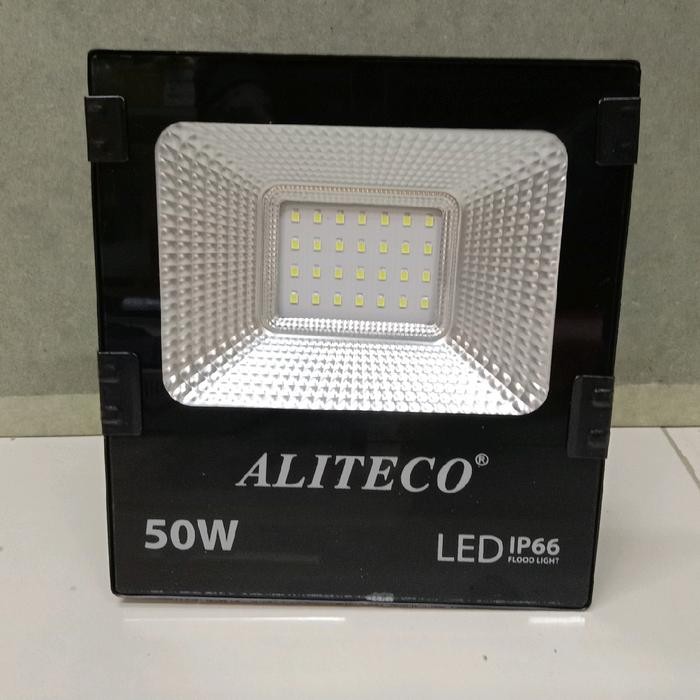 KAP LAMPU SOROT LED 50W 50WATT / LAMPU SOROT LED 50WATT ALITECO