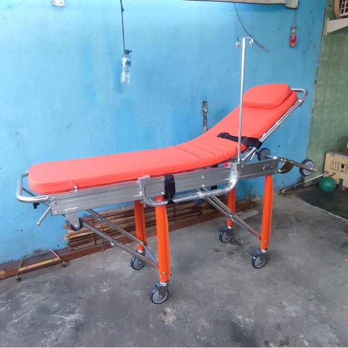 Strecher Ambulance Import