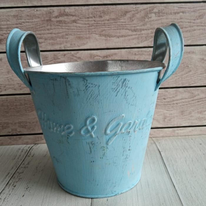 Pajangan pot kaleng ember vintage Home and Garden