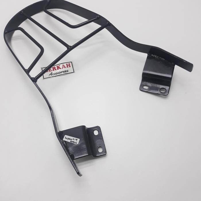 Breket box supra x 125 helm in bracket box supra helm in