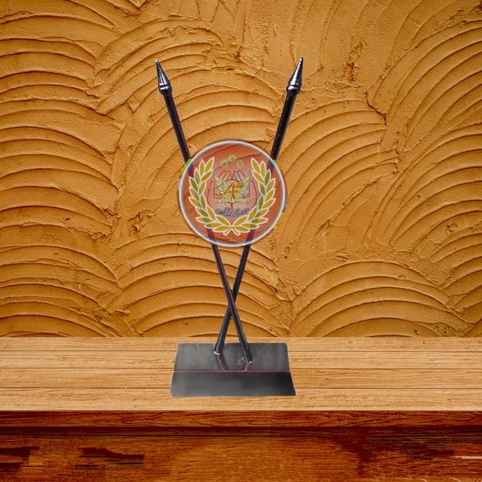 

Terlaris Tiang Kayu Silang Bendera Meja SALE