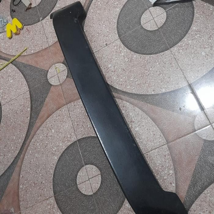 PREMIUM spoiler atas mazda mr90 bekas