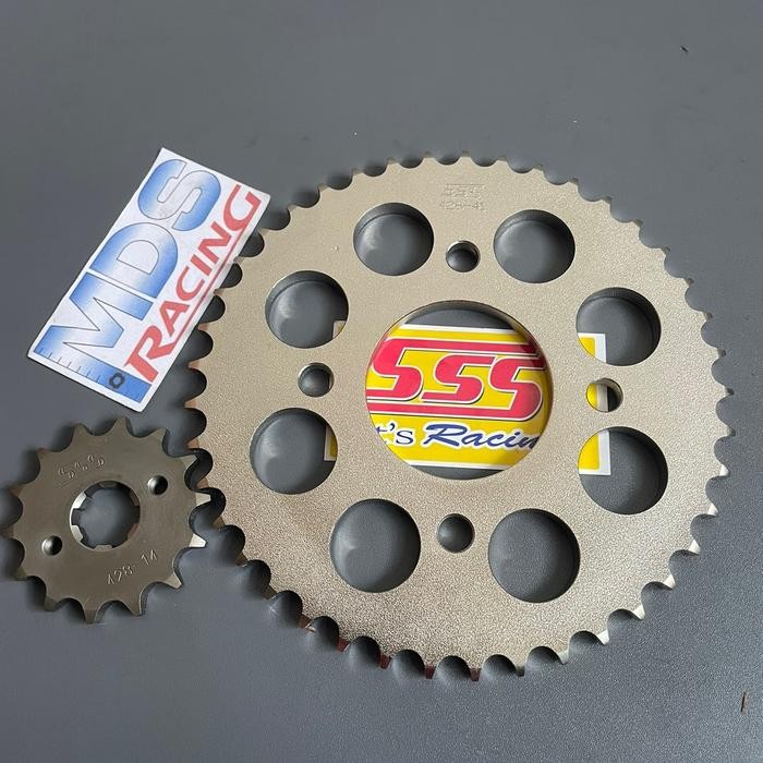 Gear Sss 428 Depan Belakang Cb150R - Cbr - Cb 150R Led - Megapro - Verza - Sonic 150 Gear Sss Depan