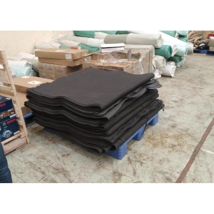 

ELASTIC JOINTS (MATRAS) KARET EVA- KETEBALAN 4MM 120 X 210 CM-LEMBARAN