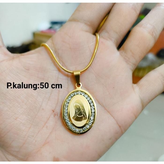 Kalung titanium fashion aksesoris liontin bunda maria