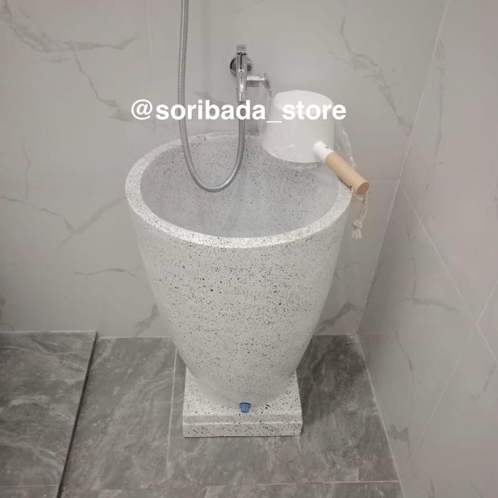 Bak Mandi Batu Alam Unik Bak Mandi Batu Bak Mandi Traso Gentong masih ready