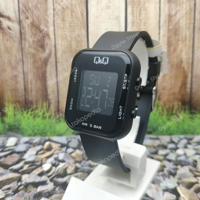 JAM TANGAN WANITA ANAK Q&Q QNQ DIGITAL STRAP KARET M207J002Y ORIGINAL