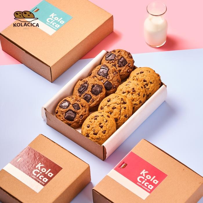 

Kolacica Soft Baked Cookies Big Box Chocolate Coklat Biskuit
