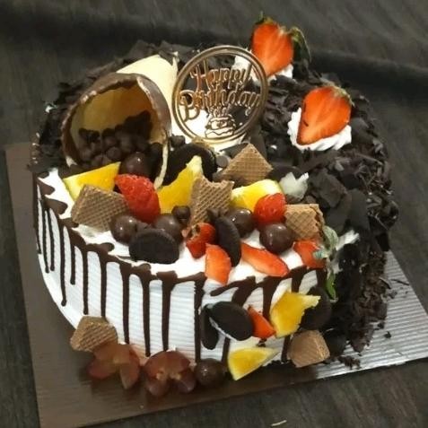 

Birthday Cake / Kue Ulang Tahun 22 Cm - Anniversary / Graduation