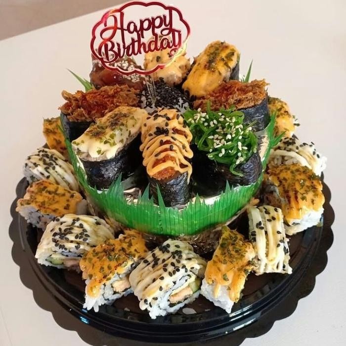 

Sushi Tower Birthday Cake - Sushi Mix Silver Series