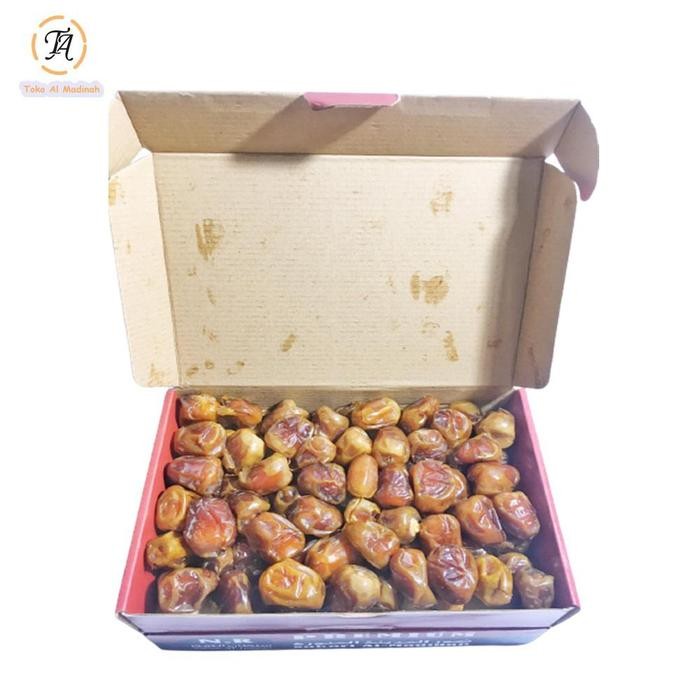

Gdh Kurma Sukari Al-Madinah Premium NR / Kurma Raja