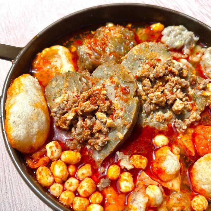 

Ger Bocirat Bucin Jumbo Pedas Isi Daging Sapi Cincang Dapur Seuhah