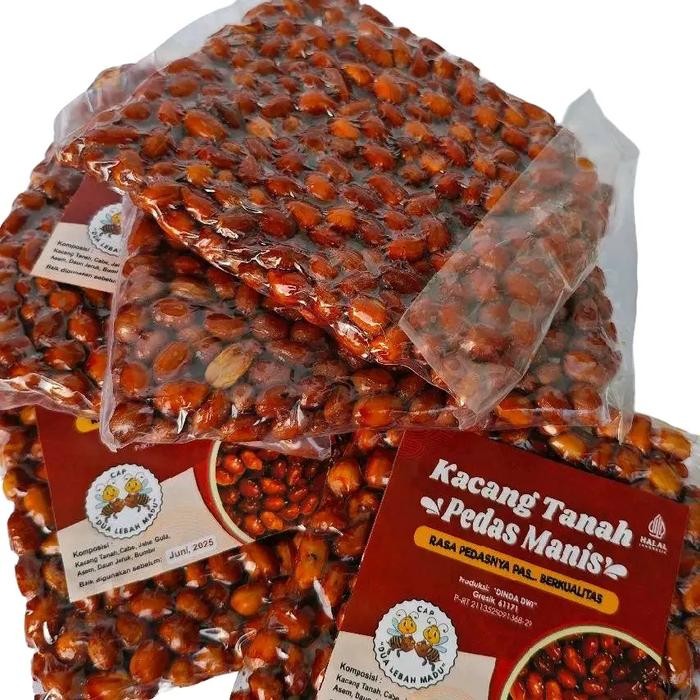 

Kacang Tanah Pedas Manis (3 x 100gr) Cap Dua Lebah Kemasan Jumbo - Cemilan, Makanan, Snacks, Masakan