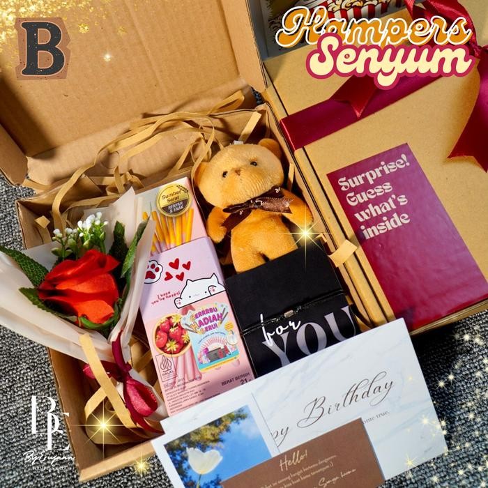 

New Hampers Snack Box Cokelat Kado Ulang Tahun Wisuda Hadiah Pacar Gift Box Buket Murah Jajan