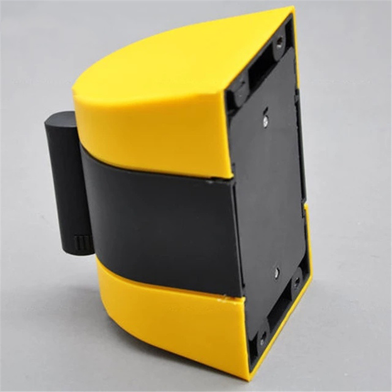 

3M 5M 7M 10M Belt Length Wall Mounted Retractable Belt Barrier With Yellow / Black Striped Caution