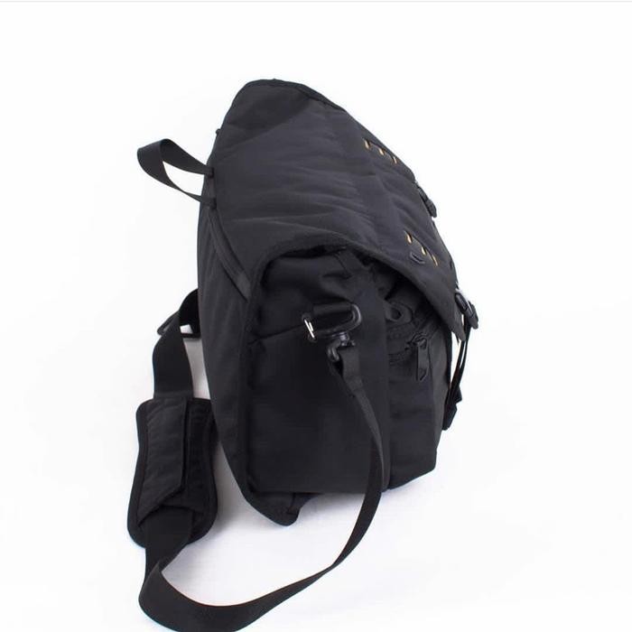 Tas Selempang Pria Kalibre Daywalker 03