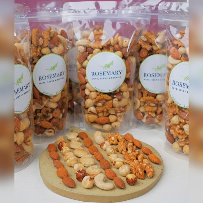 

Mix Nut - NuttyCrunch Makanan snack vegan