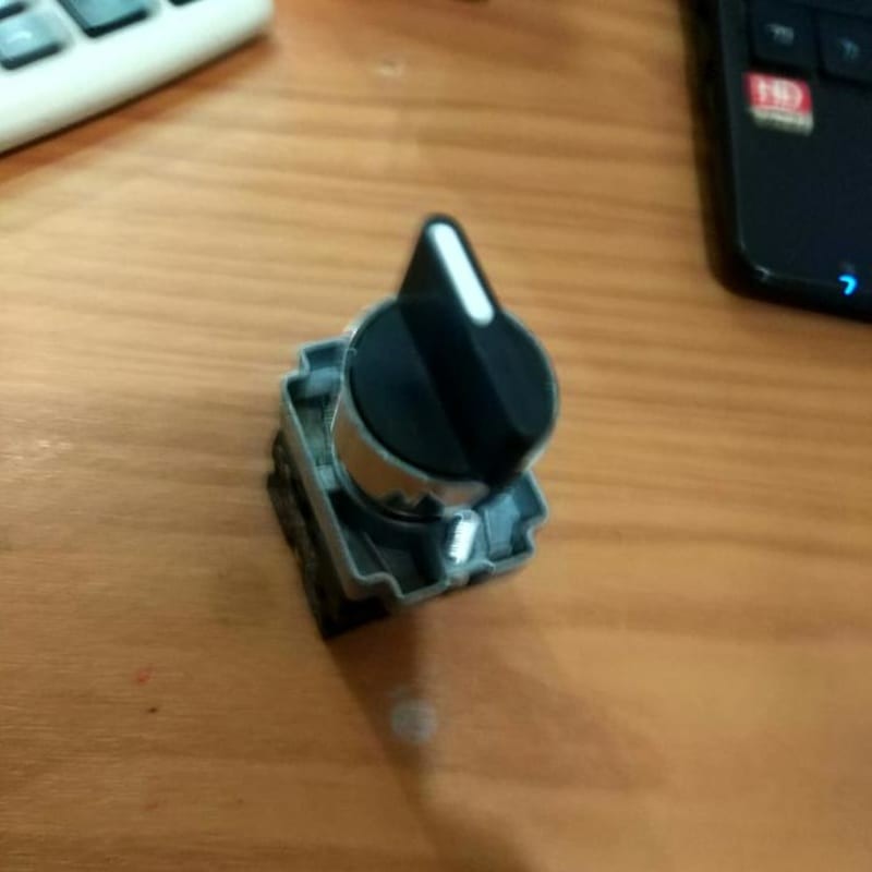 SELECTOR SWITCH 3 POSISI LAY-BD33