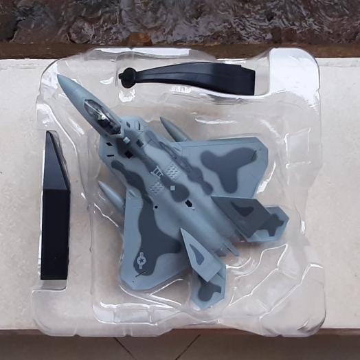 f 22 diecast 1:100