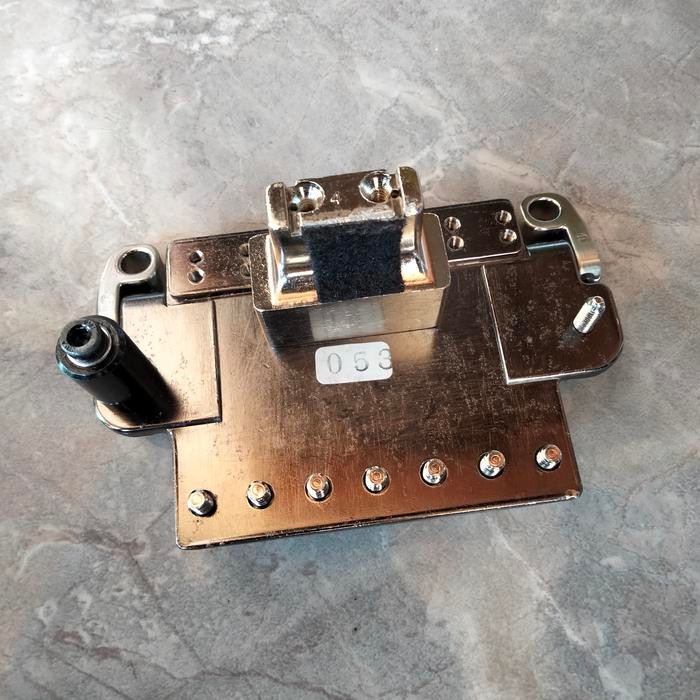 Jual Base plate tremolo ZR for 7string Base plate tremolo ZR Zps