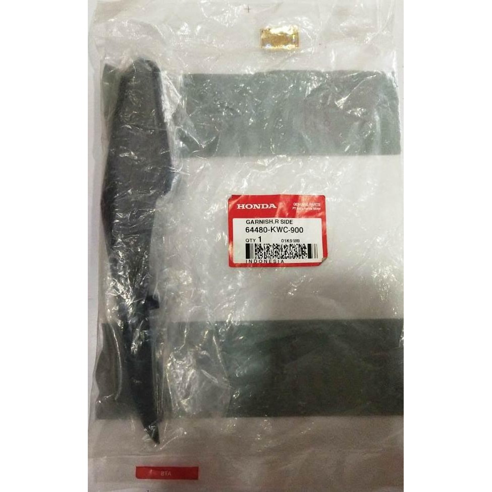 GARNISH R SIDE CS 1 64480-KWC-900