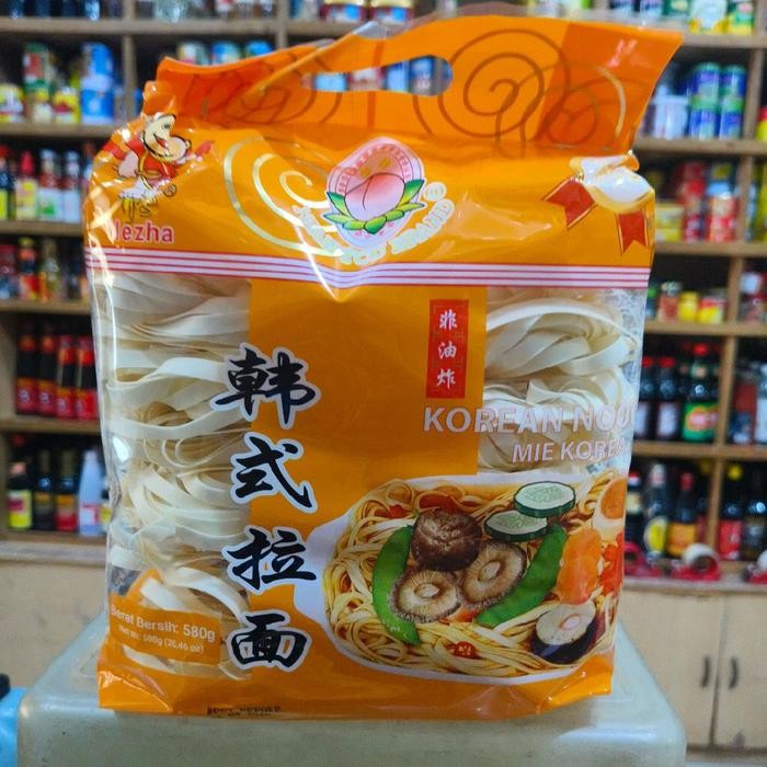 

Xian Tou Brand Korean Noodles/ Mie Korea 580gr (bungkus oren)